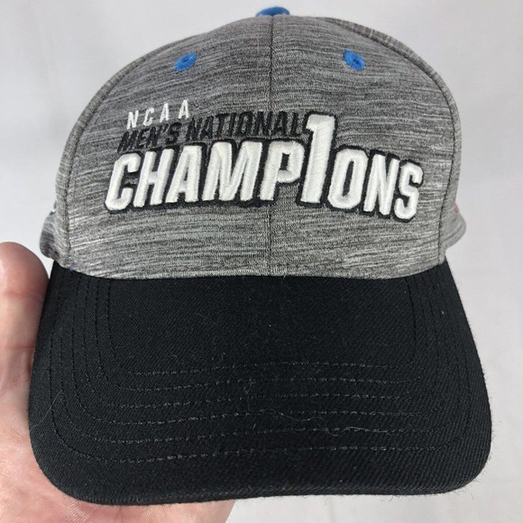ELITE EIGHT 2017 Hat StrapBack Locker Room DIVISION II NCAA MENS BASKETBALL OSFM - Picture 14 of 14